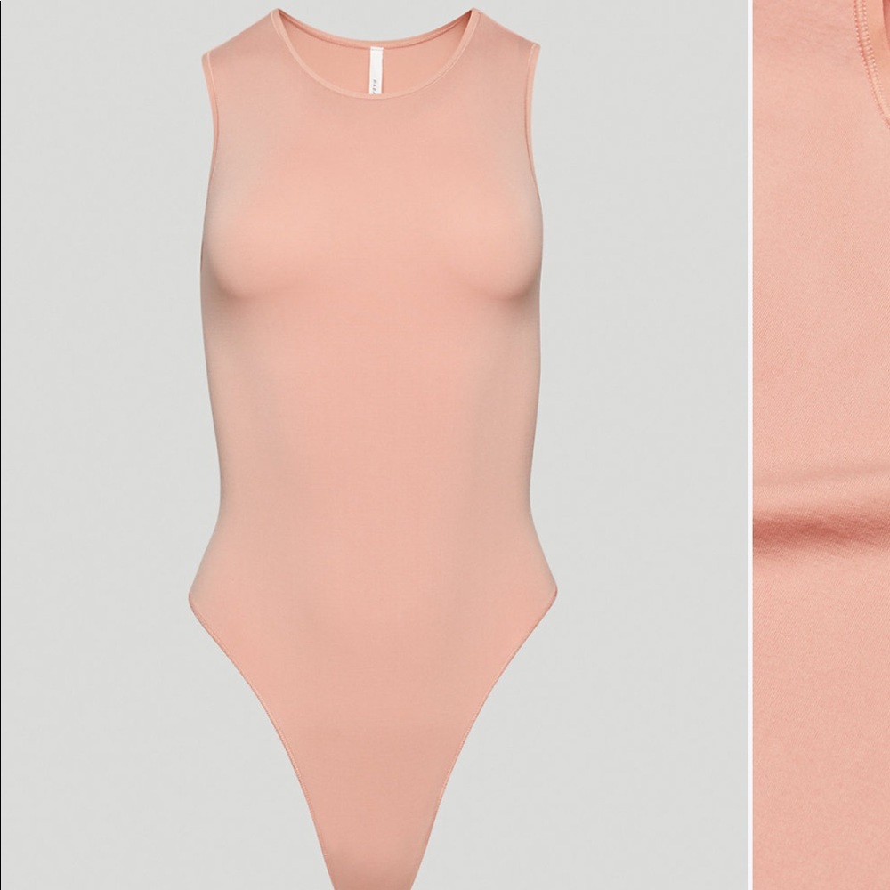 NWT Seamless Contour Bodysuit Heirloom Pink